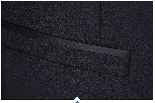 一粒扣青果領(lǐng)商務(wù)西裝定制口袋工藝細(xì)節(jié)特寫(xiě)圖